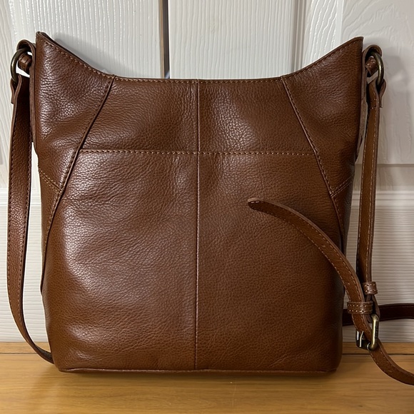 FRYE Ari Crossbody Cognac Brown Leather Handbag NWT - Picture 2 of 16